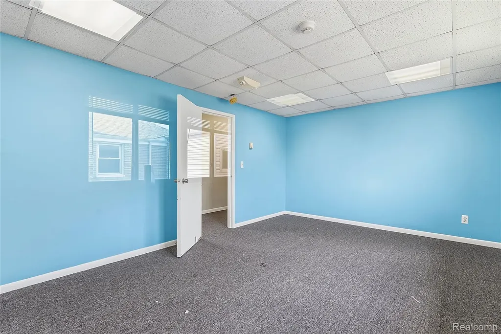 19621 Wood Street Melvindale City MI 48122