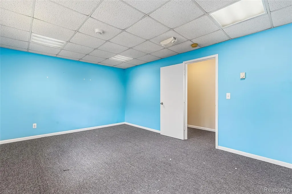 19621 Wood Street Melvindale City MI 48122