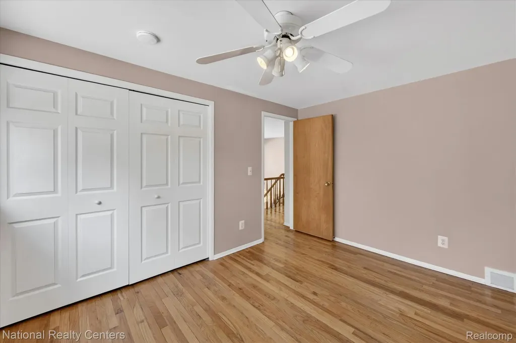 35037 Ellen Court Livonia City MI 48154