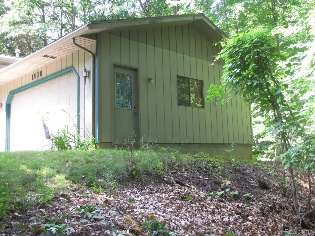 1576 Pine Knoll Lane Indianfields Township MI 48723