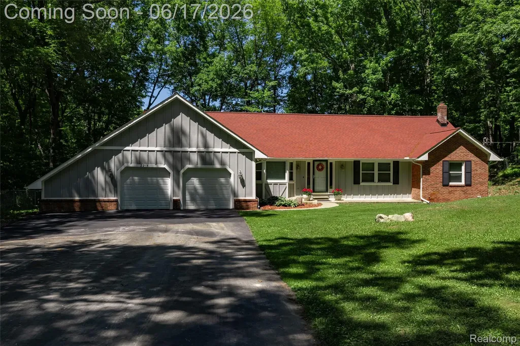 Genoa Township MI, 2915 Dunsary Lane
