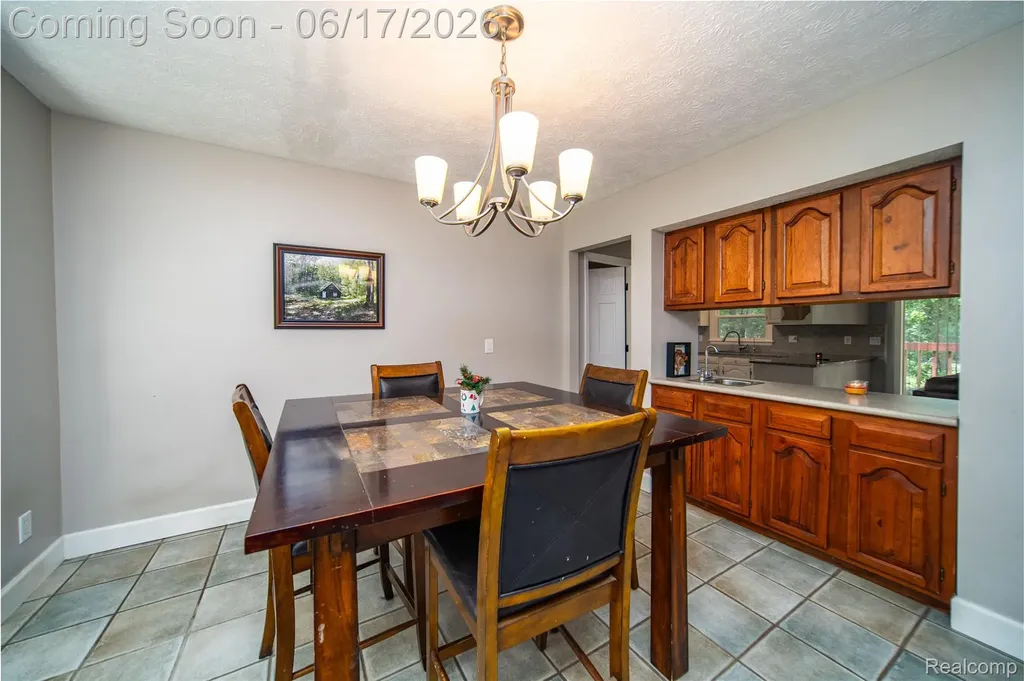 2915 Dunsary Lane Genoa Township MI 48114