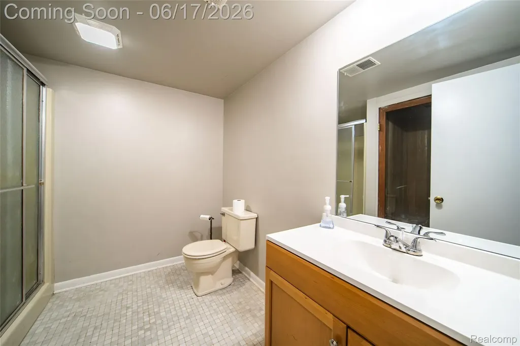 2915 Dunsary Lane Genoa Township MI 48114