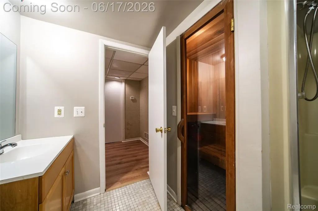 2915 Dunsary Lane Genoa Township MI 48114