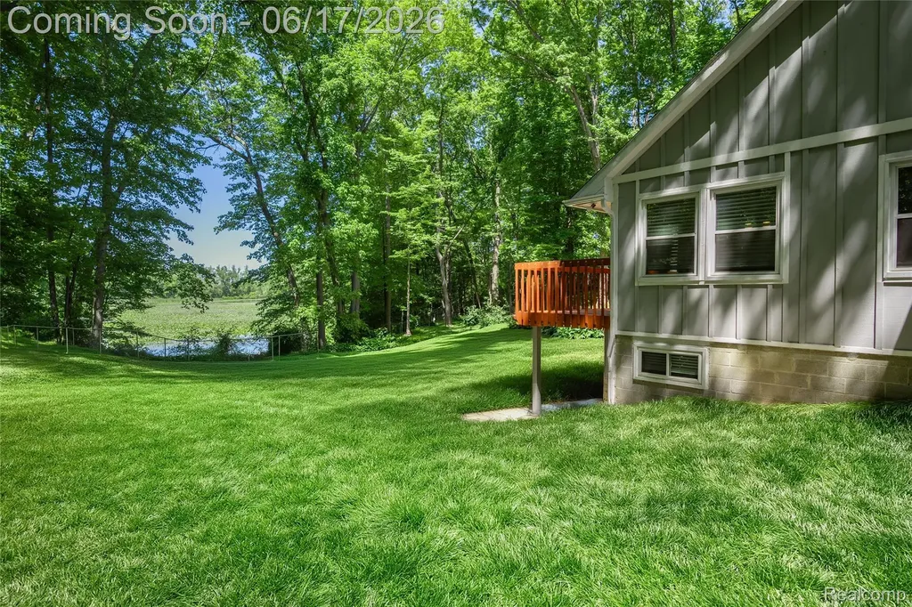 2915 Dunsary Lane Genoa Township MI 48114