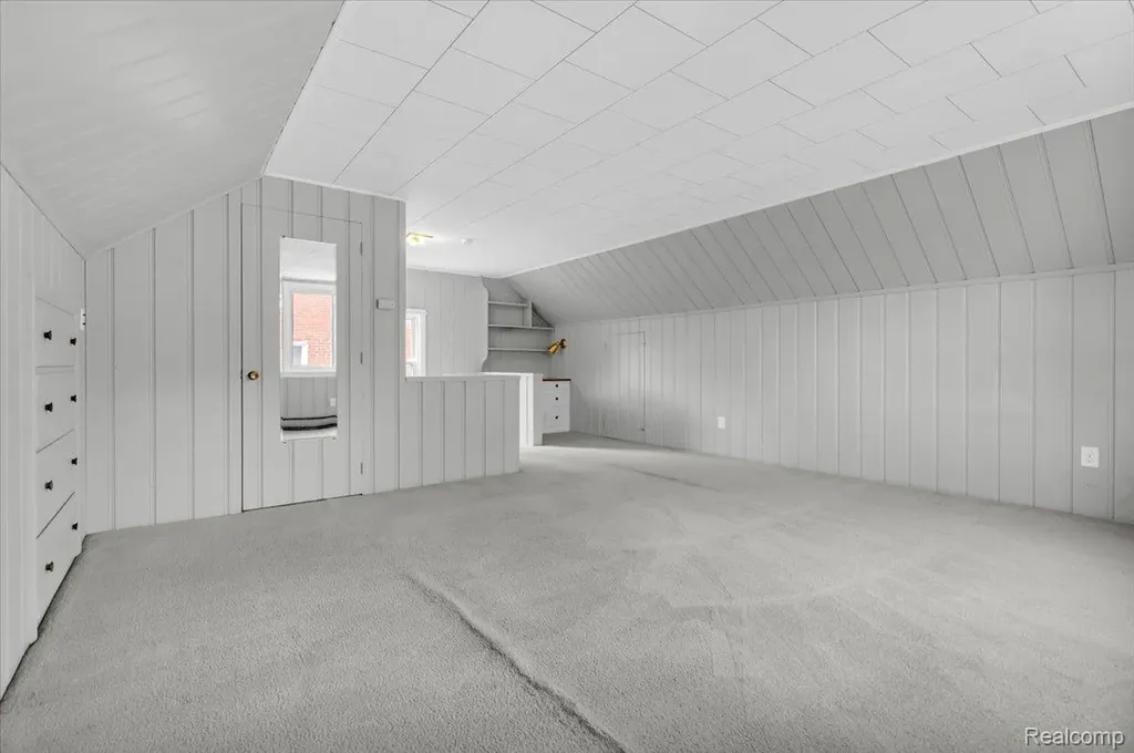 15621 Hanfor Avenue Allen Park City MI 48101