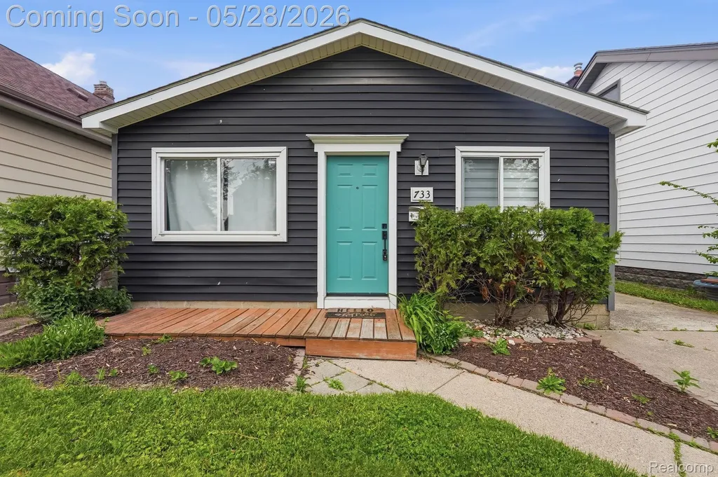 733 Camden Street Ferndale City MI 48220