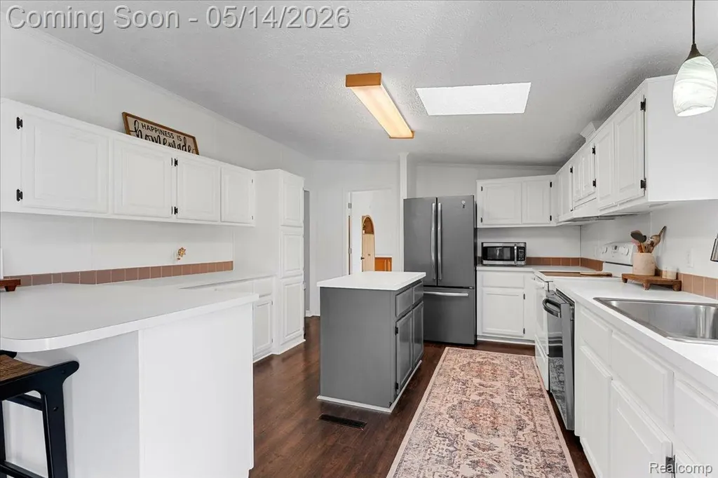 7935 Ravenswood Road Wales Township MI 48027