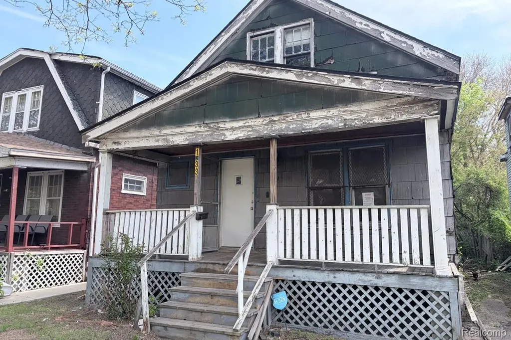 15332 Baylis Street Detroit City MI 48238