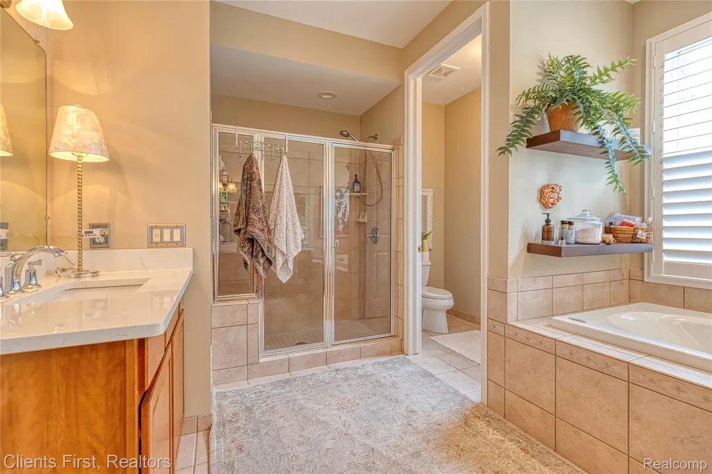 7490 Pine Vista Drive Genoa Township MI 48116
