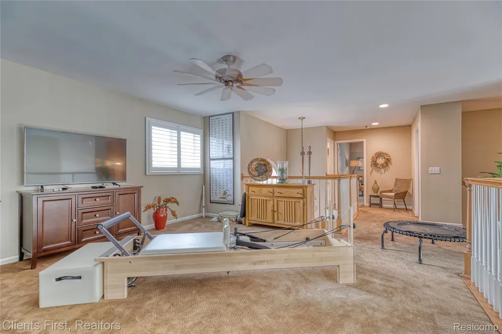 7490 Pine Vista Drive Genoa Township MI 48116