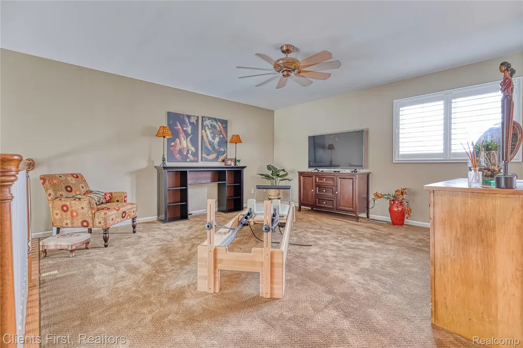 7490 Pine Vista Drive Genoa Township MI 48116