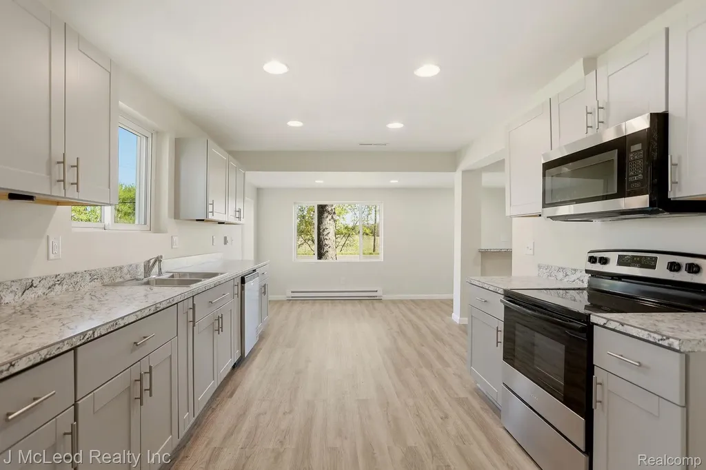 7016 E Dodge Road Forest Township MI 48458