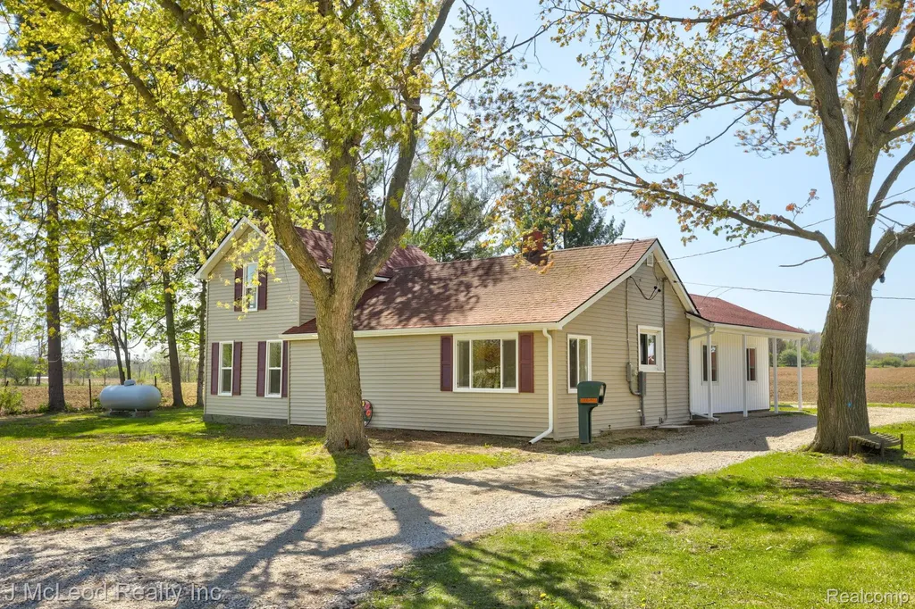 7016 E Dodge Road Forest Township MI 48458