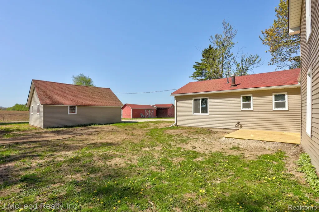 7016 E Dodge Road Forest Township MI 48458