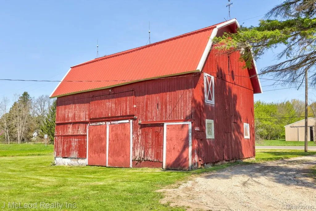 7016 E Dodge Road Forest Township MI 48458