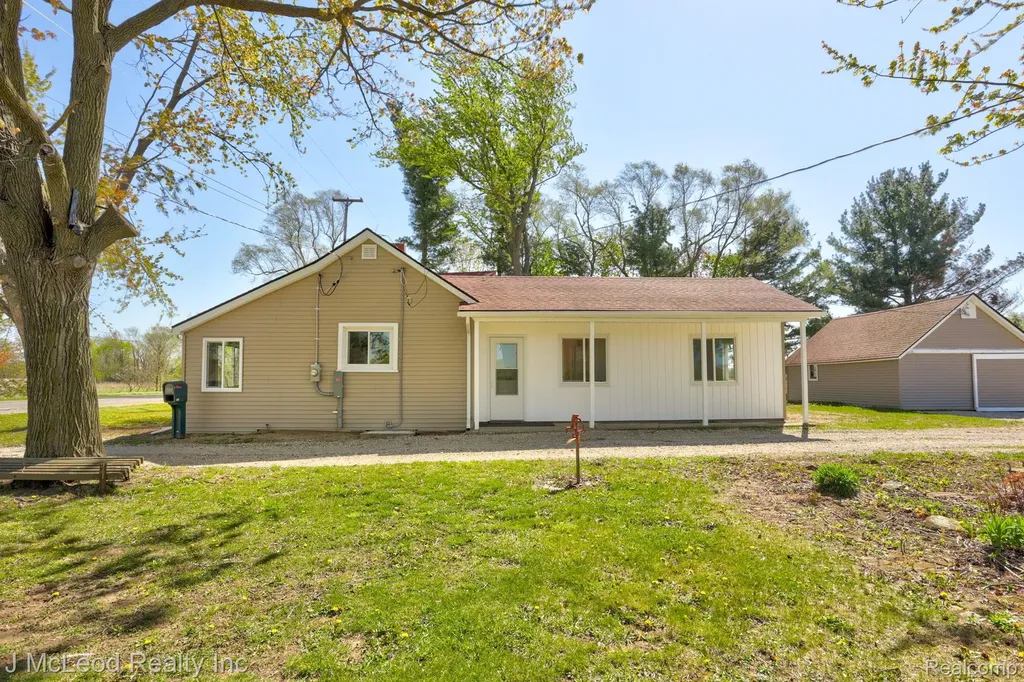 7016 E Dodge Road Forest Township MI 48458