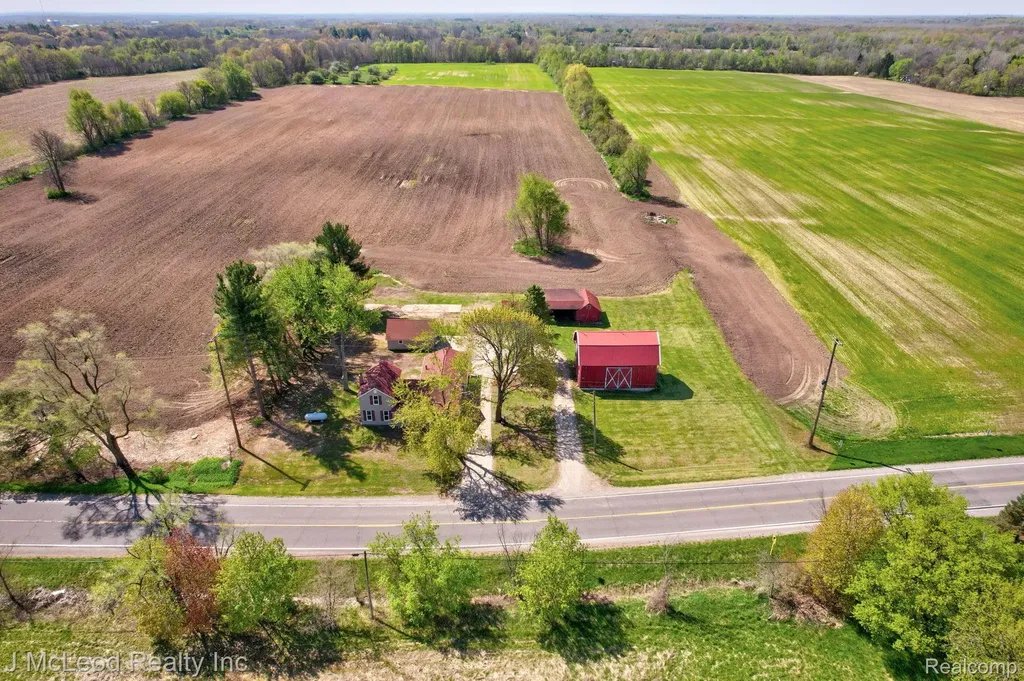7016 E Dodge Road Forest Township MI 48458