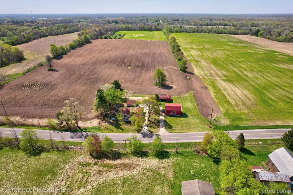 7016 E Dodge Road Forest Township MI 48458