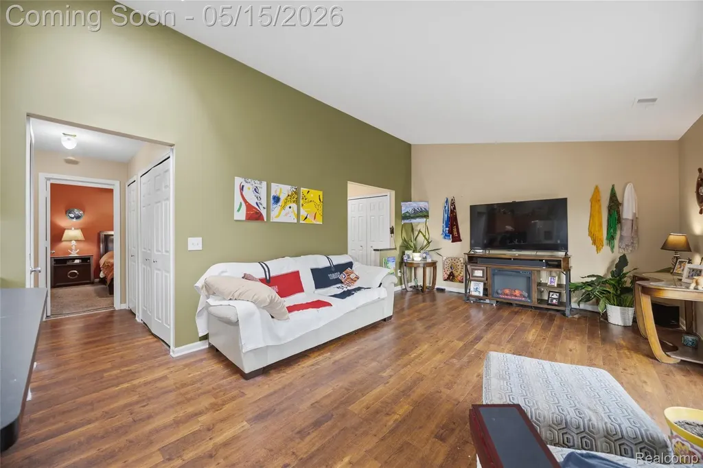 38800 Lanse Creuse Street Harrison Charter Township MI 48045