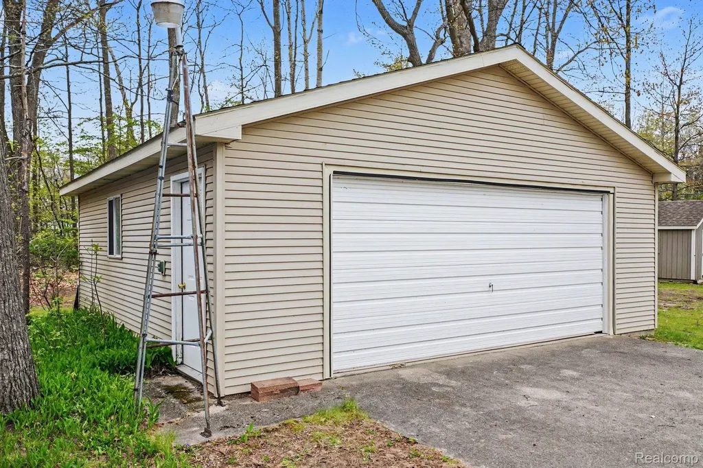 4157 Betty Lee Boulevard Sage Township MI 48624