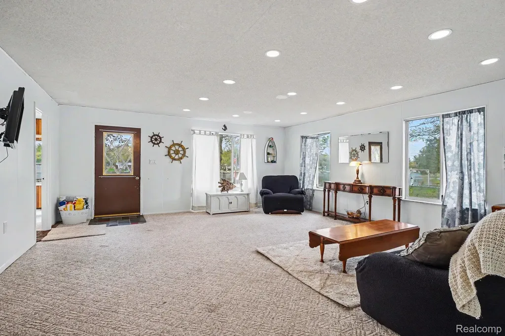 4157 Betty Lee Boulevard Sage Township MI 48624