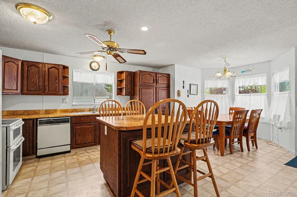 4157 Betty Lee Boulevard Sage Township MI 48624