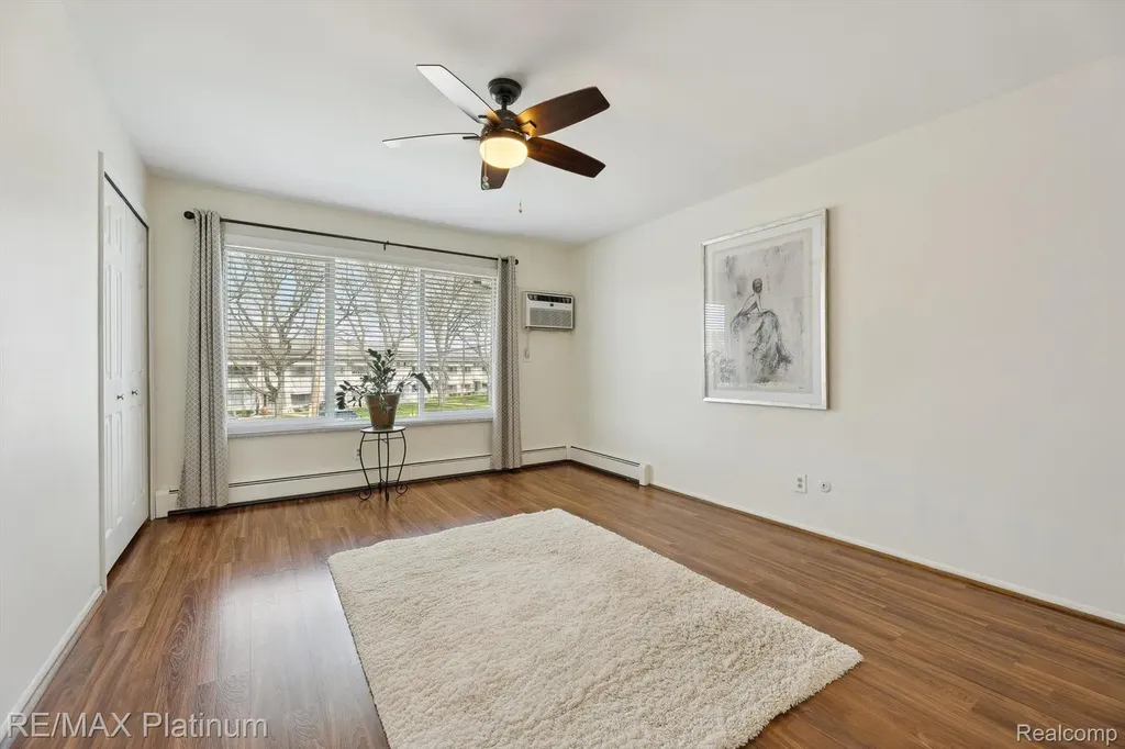 5992 Alan Drive Brighton City MI 48116