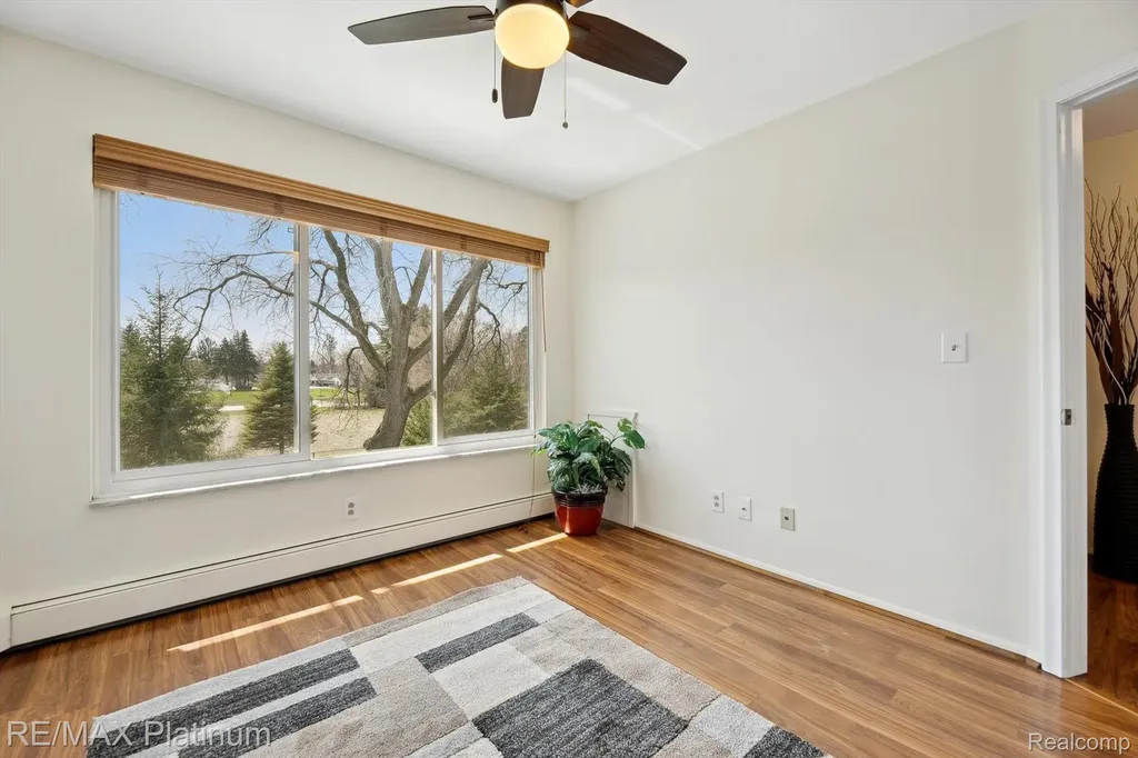 5992 Alan Drive Brighton City MI 48116