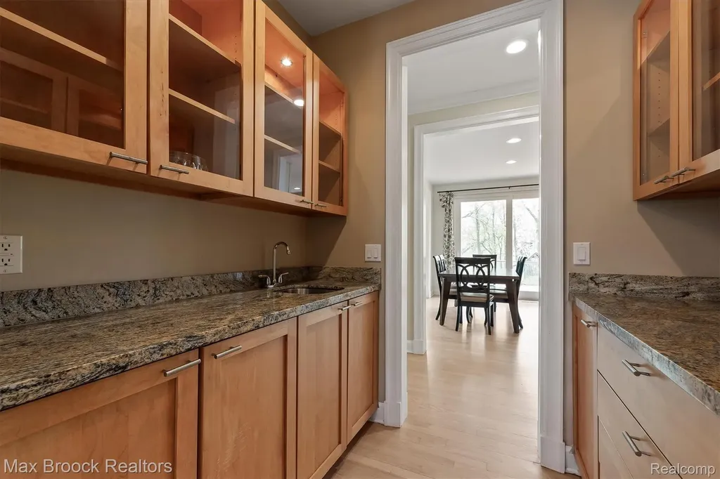 398 Shrewsbury Drive Orion Charter Township MI 48348
