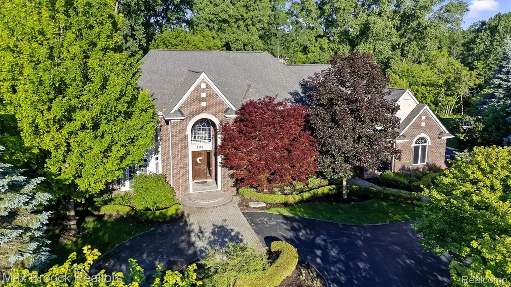398 Shrewsbury Drive Orion Charter Township MI 48348