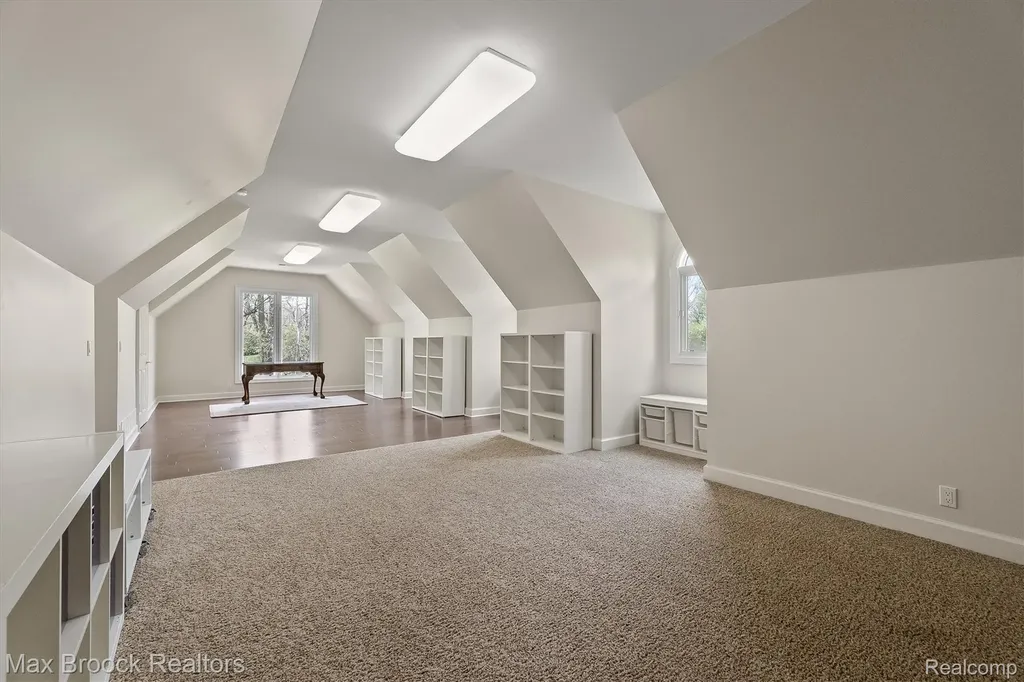 398 Shrewsbury Drive Orion Charter Township MI 48348
