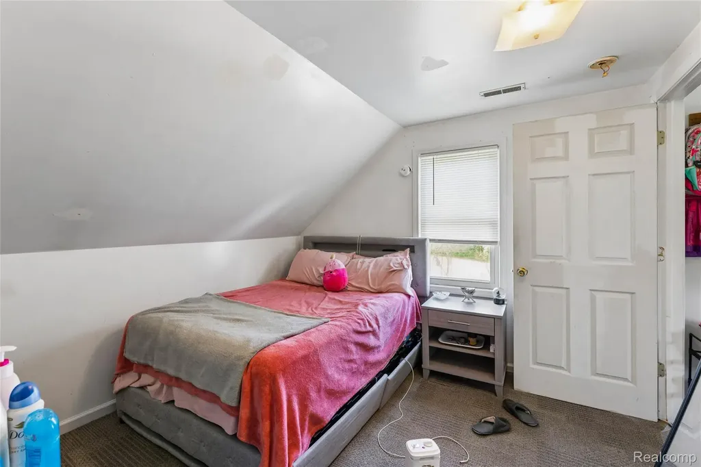 11472 E Lippincott Boulevard Davison Township MI 48423