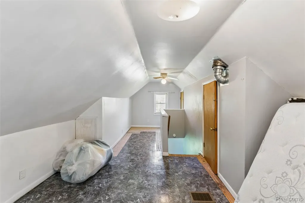 11472 E Lippincott Boulevard Davison Township MI 48423