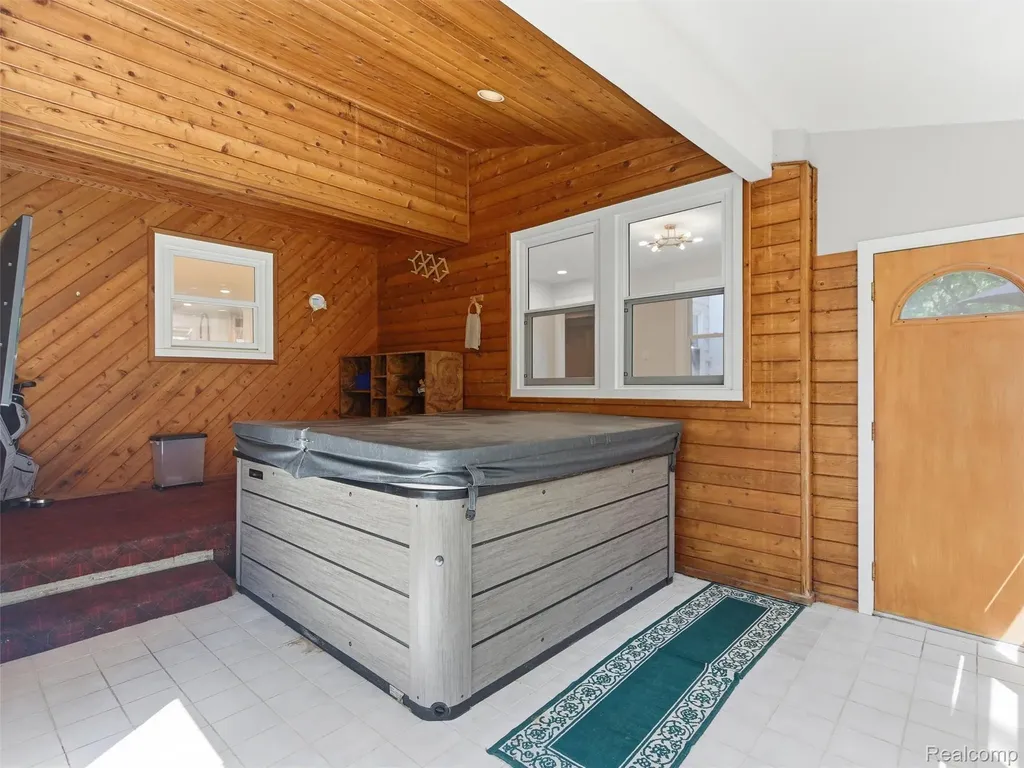 5409 Stony Hill Court Grand Blanc Charter Township MI 48439