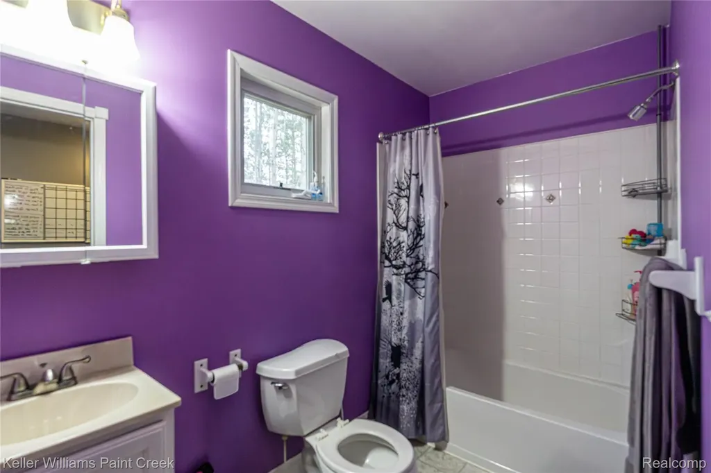 228 Clearview Drive Lyon Township MI 48653