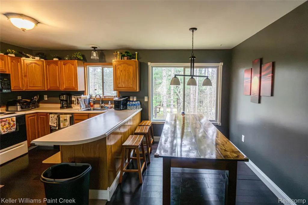 228 Clearview Drive Lyon Township MI 48653