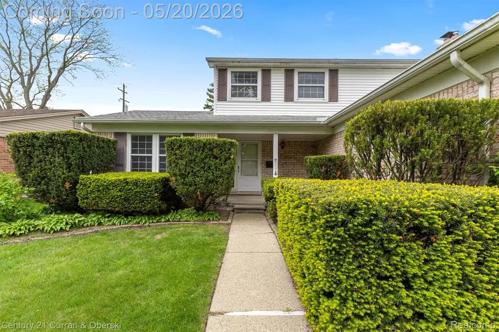 6873 Carriage Hills Drive Canton Charter Township MI 48187