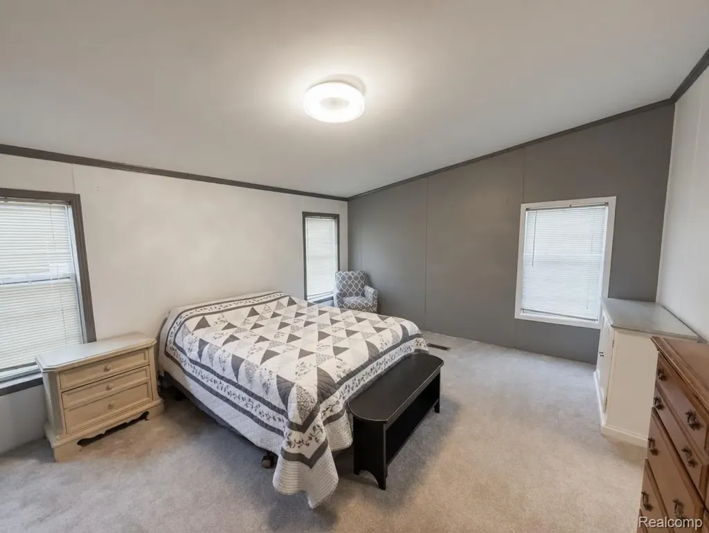 6988 Mckean Road Lot #220 Ypsilanti City MI 48197