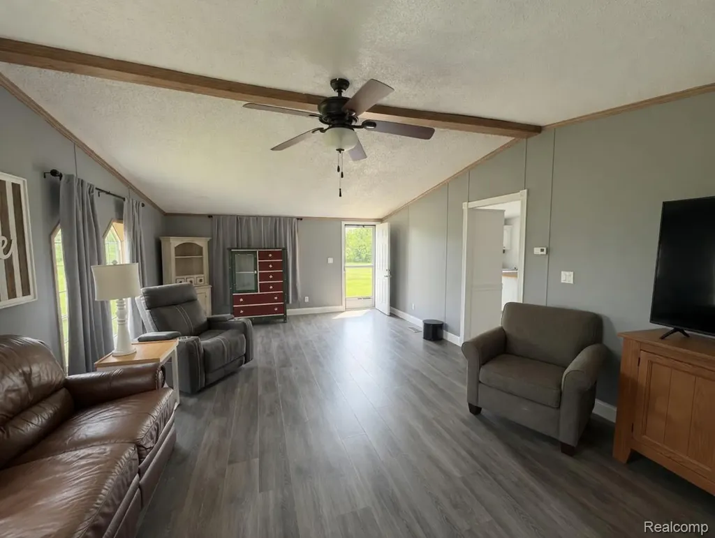 6988 Mckean Road Lot #220 Ypsilanti City MI 48197