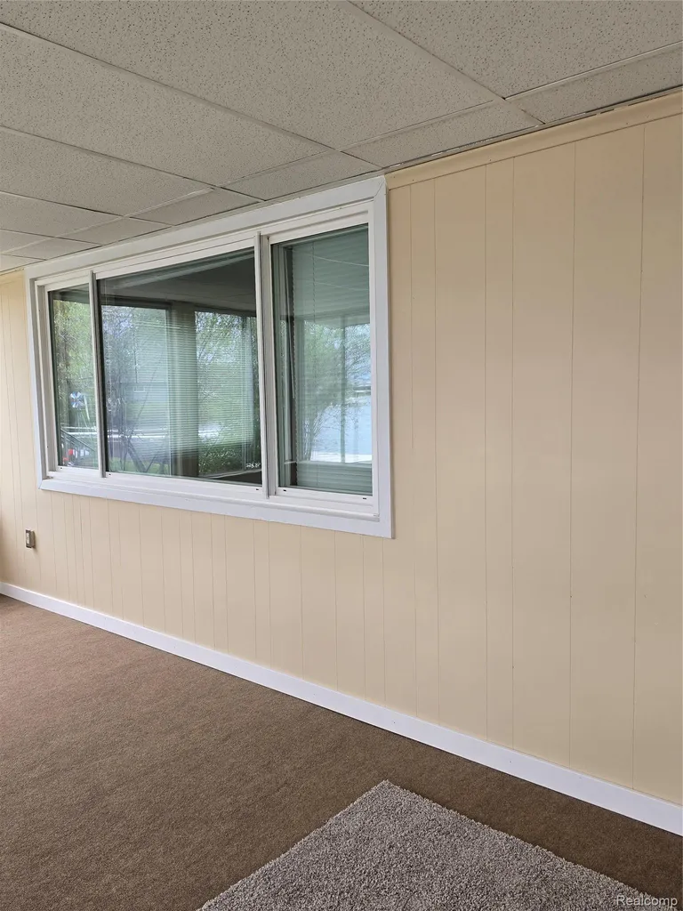 9114 Pontiac Lake Road White Lake Charter Township MI 48386