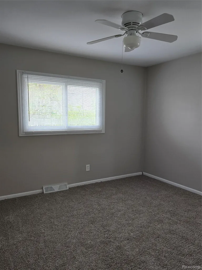 9114 Pontiac Lake Road White Lake Charter Township MI 48386