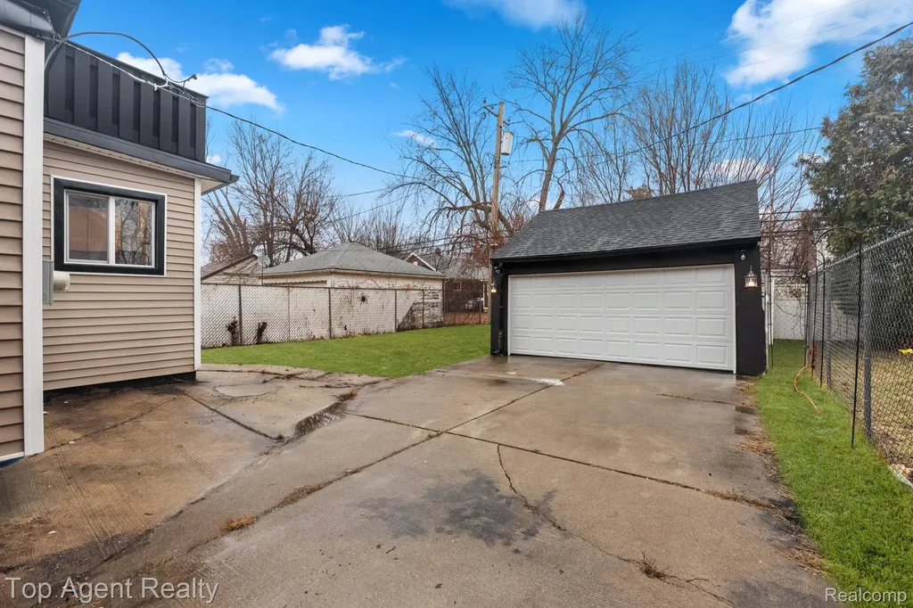14550 Penrod Street Detroit City MI 48223