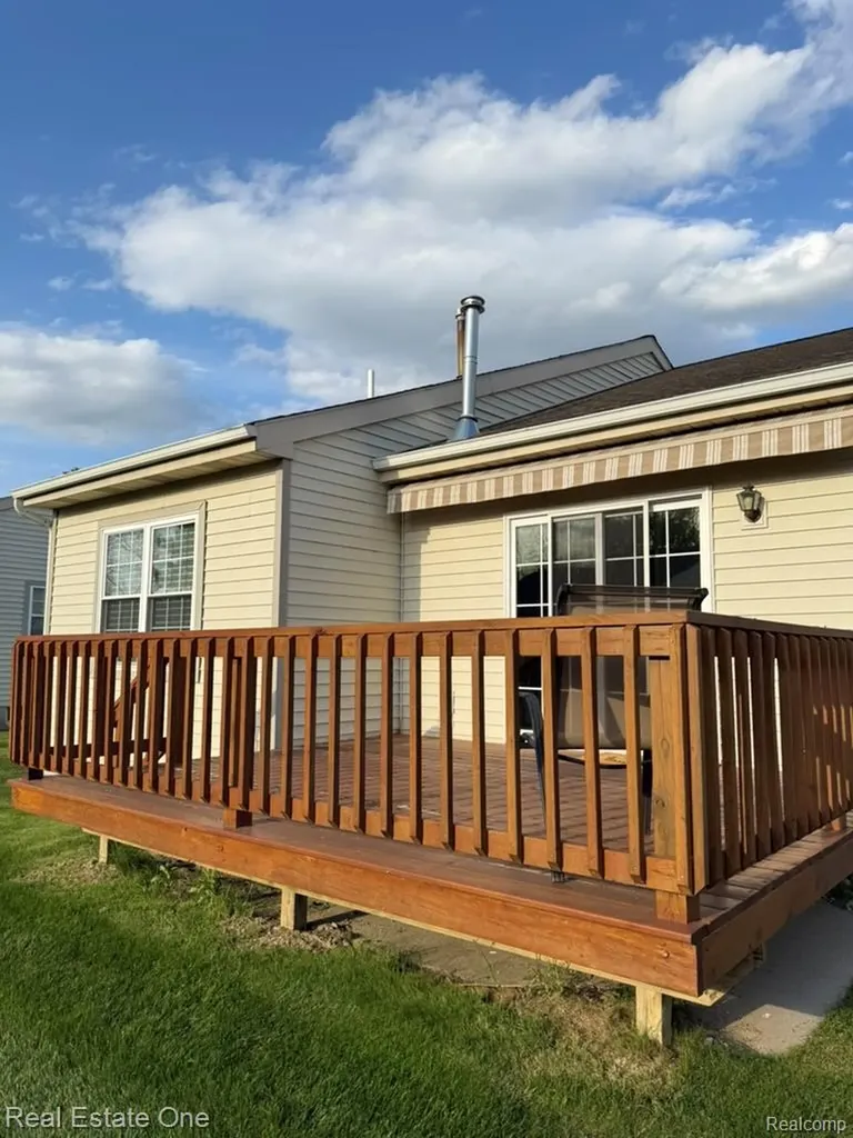12276 Pagels Drive Grand Blanc City MI 48439