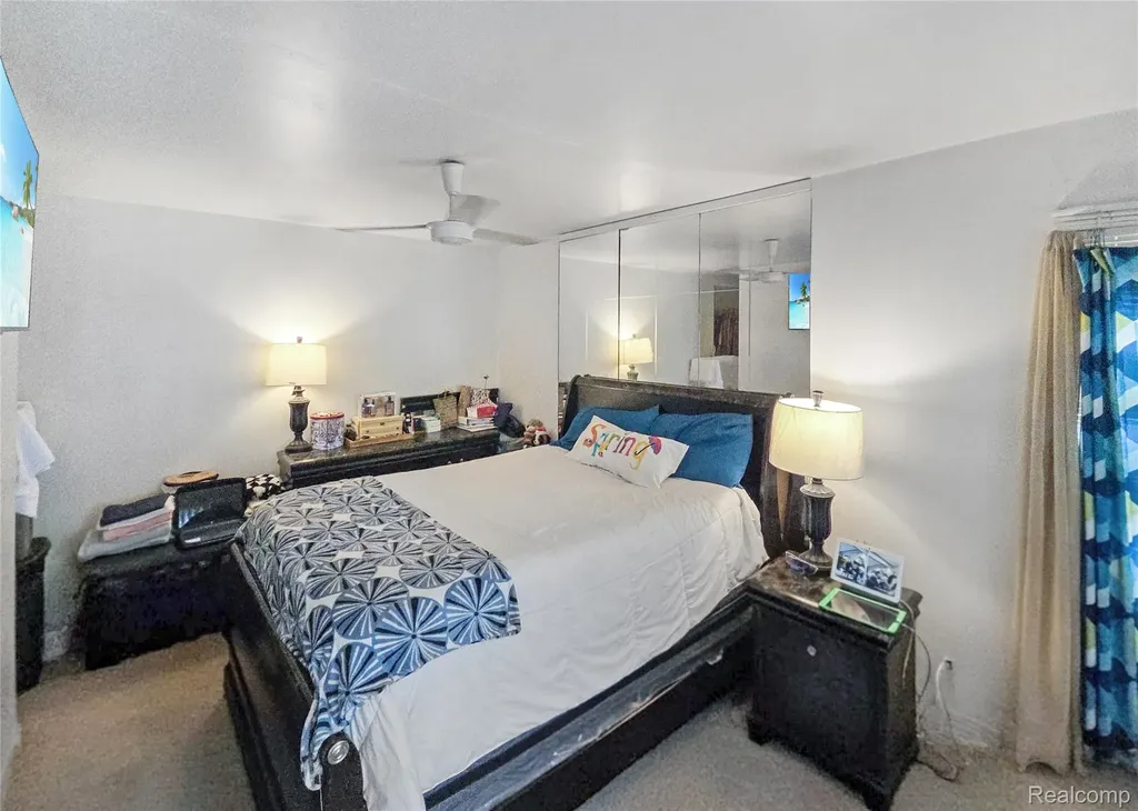 22449 Marine Avenue Eastpointe City MI 48021