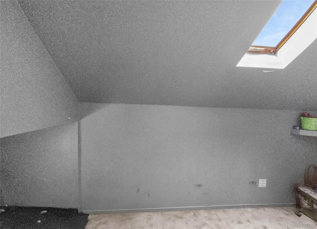 22449 Marine Avenue Eastpointe City MI 48021