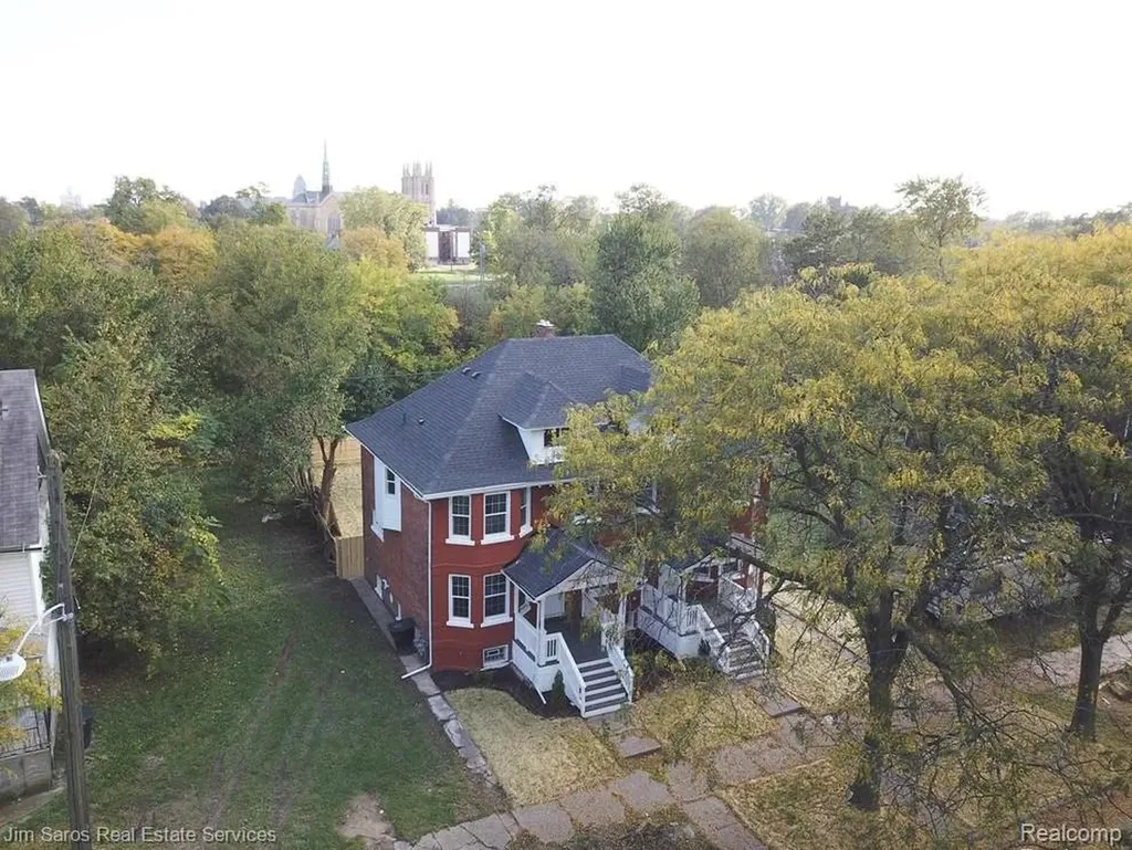 86 Englewood Street Detroit City MI 48202