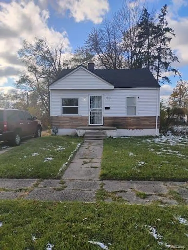 9011 Heyden Street Detroit City MI 48228