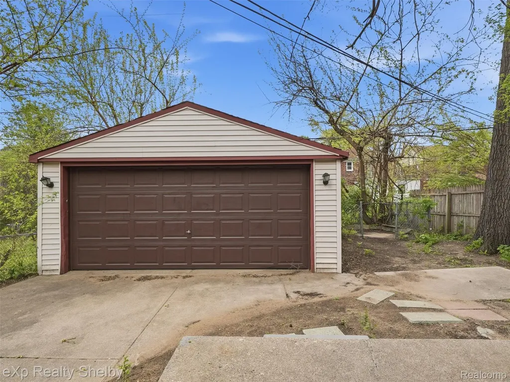 18441 Monica Street Detroit City MI 48221