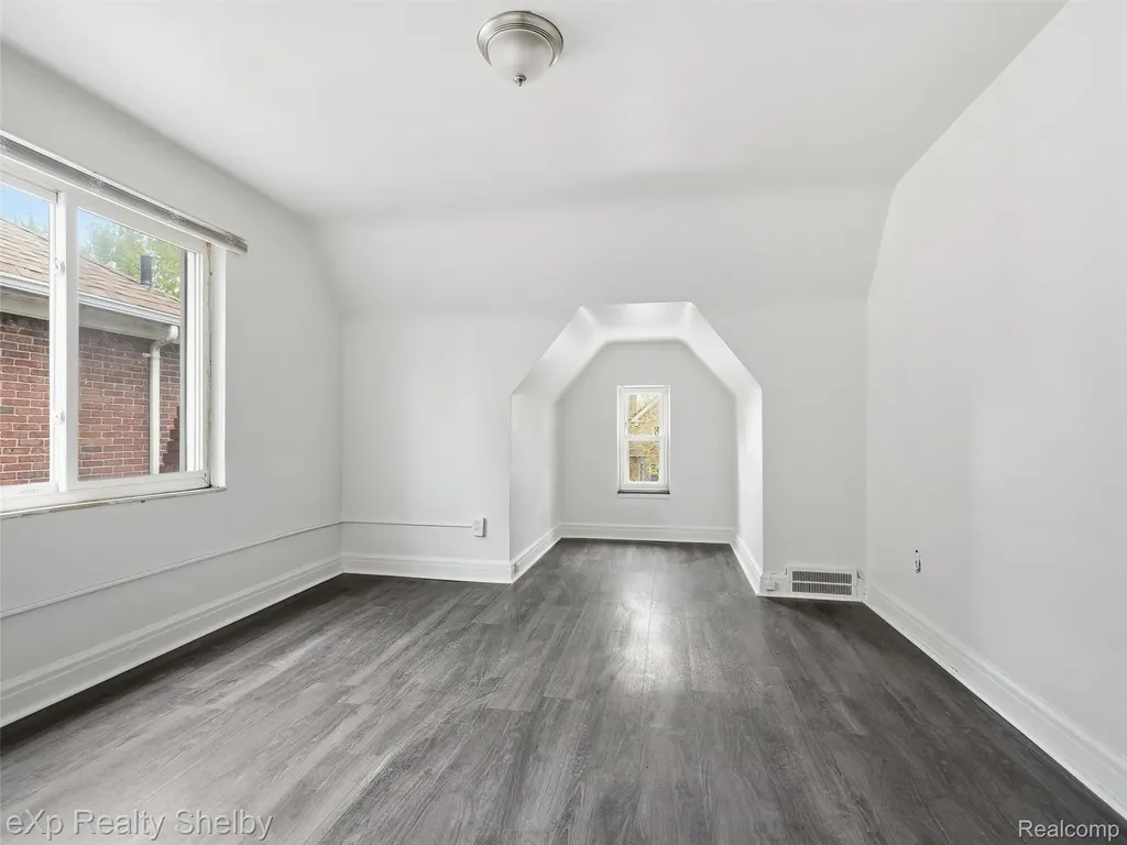 18441 Monica Street Detroit City MI 48221